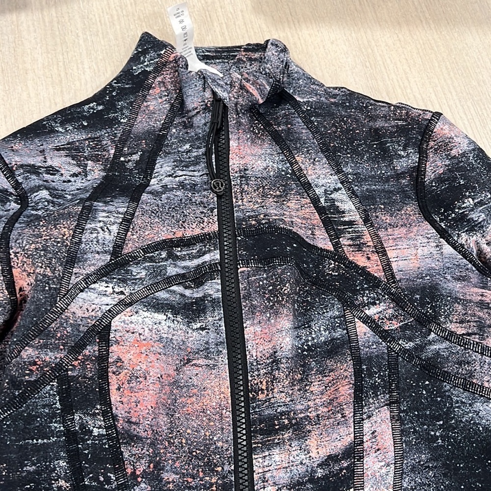 Lululemon define jacket - Picture 2 of 3